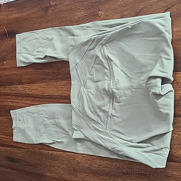 lululemon athletica Pants - Lululemon Powder Green Align Leggings 25" Size 8